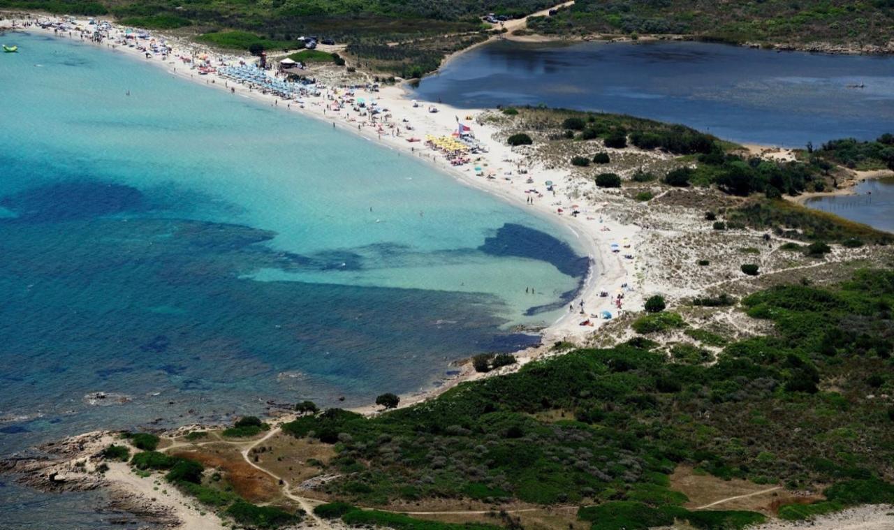 Brezza Di Mare Bed & Breakfast San Teodoro  Dış mekan fotoğraf